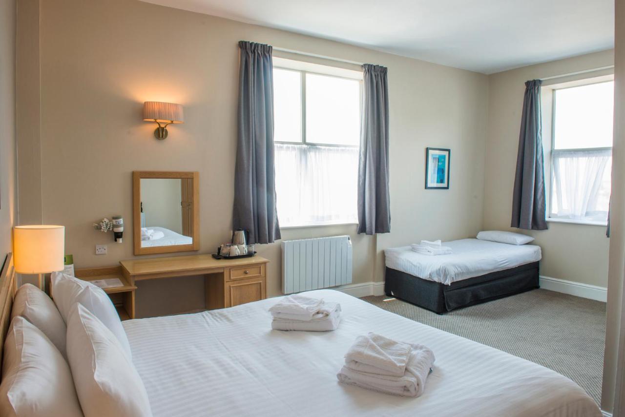 Old Colonial, Weston-Super-Mare By Marston'S Inns Bagian luar foto